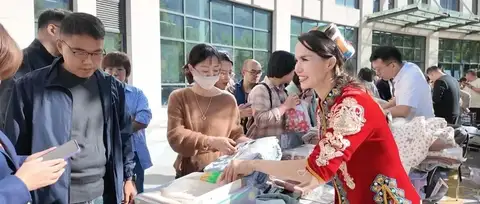 新疆地标好物组团进京，品鉴+直播实力“圈粉”
